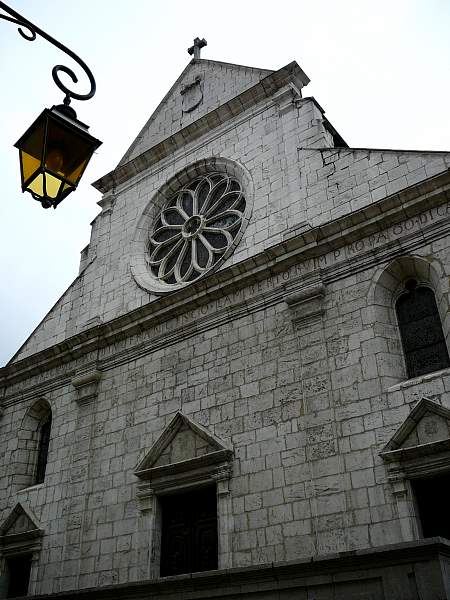 cathedrale saint pierre